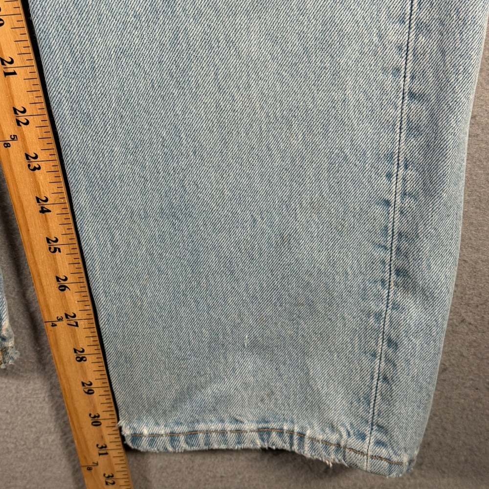 Vintage Levis 501 Jeans Mens 32x31 Made in USA Light Wash Distressed 90s 0997 - Picture 9 of 16